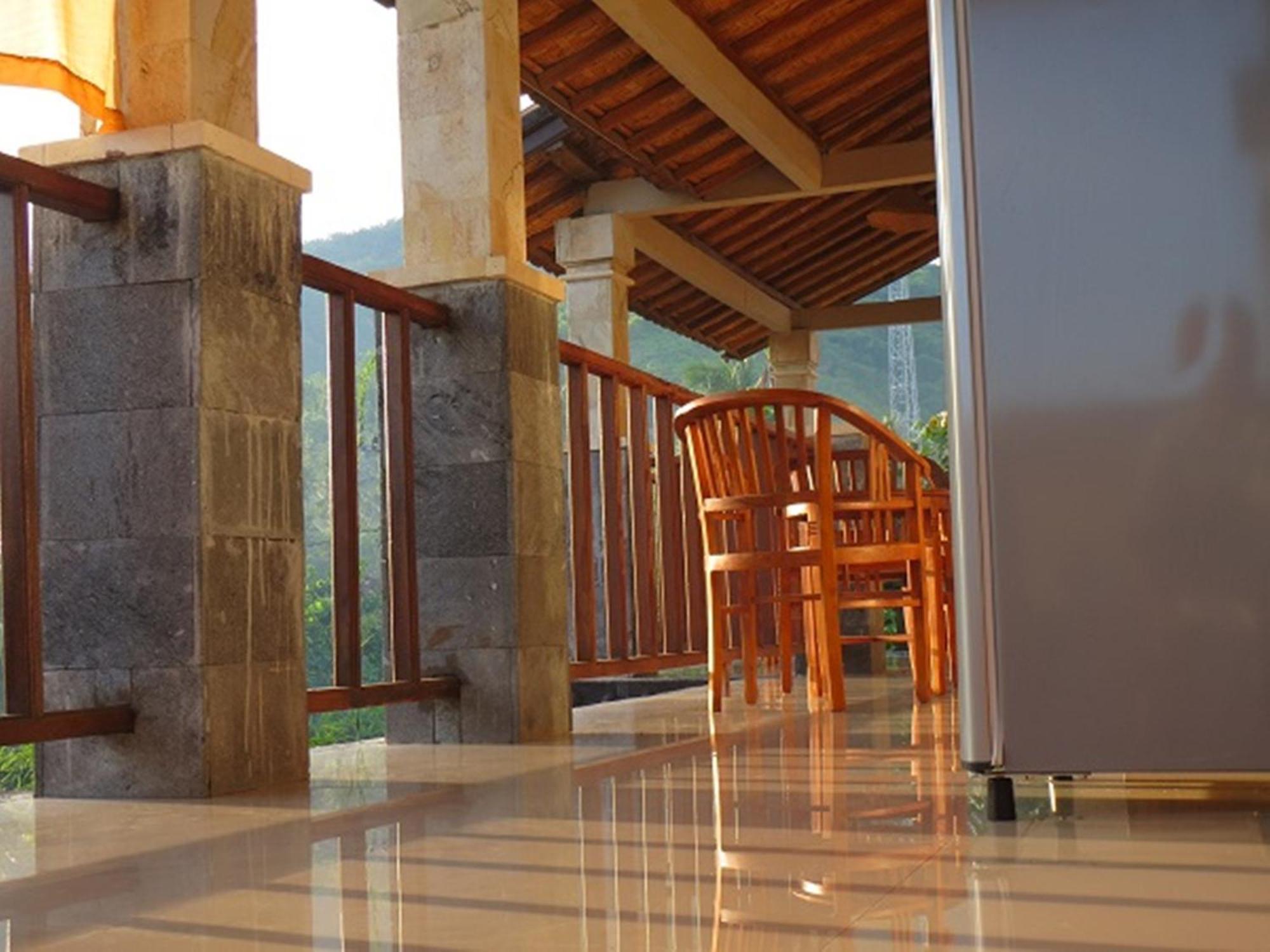 Bali Sari Homestay Amed Стая снимка