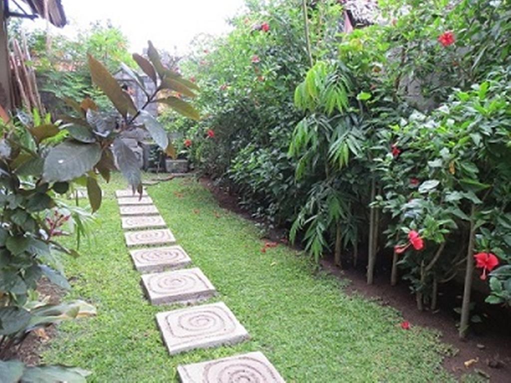 Bali Sari Homestay Amed Екстериор снимка