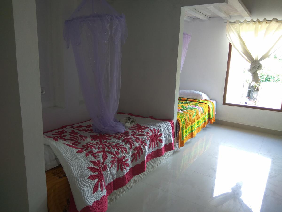 Bali Sari Homestay Amed Екстериор снимка